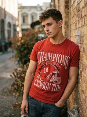Hollister Alabama Crimson Tide T-Shirt Relaxed Fit Graphic Red Size XS